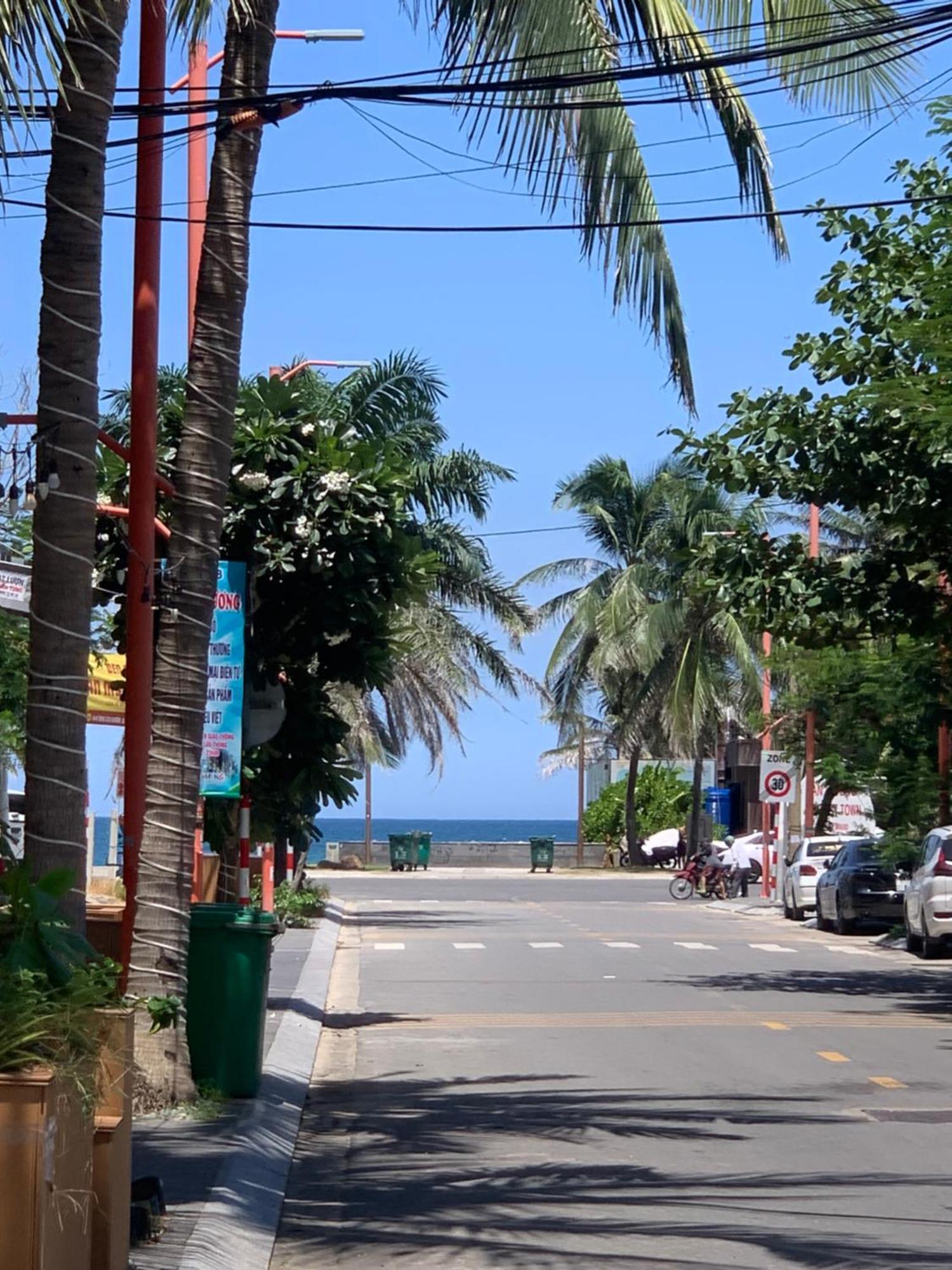 Central Beach Hotel Da Nang Buitenkant foto