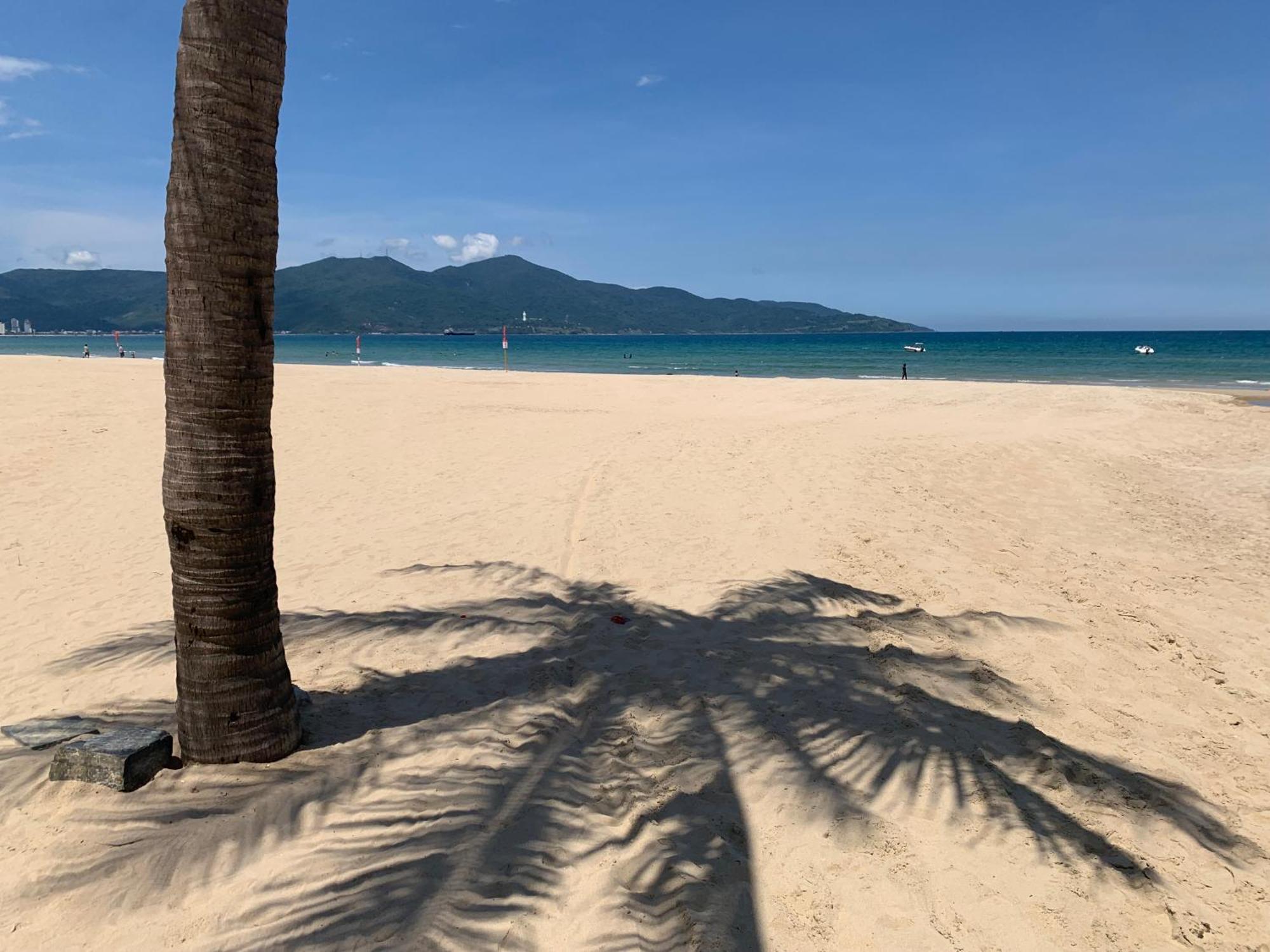 Central Beach Hotel Da Nang Buitenkant foto